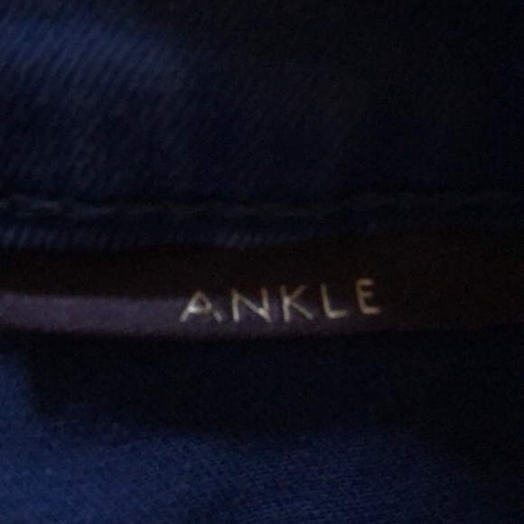 NYDJ Size:6 - Picture 6 of 6